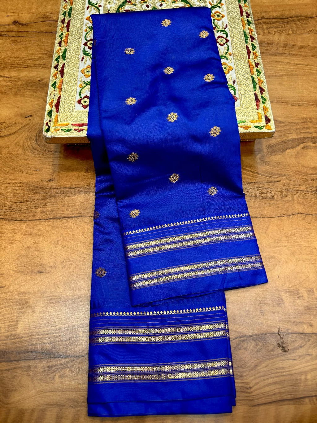 नारायणपेठ पैठणी साडी (Narayanpeth Paithani Saree)