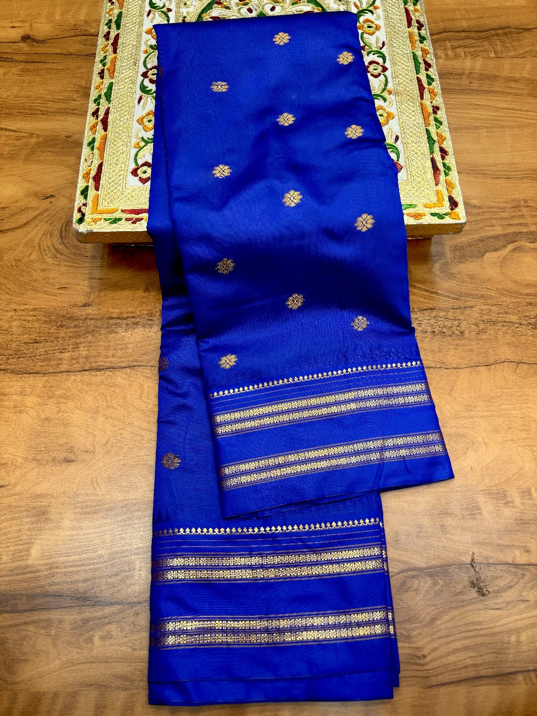 नारायणपेठ पैठणी साडी (Narayanpeth Paithani Saree)