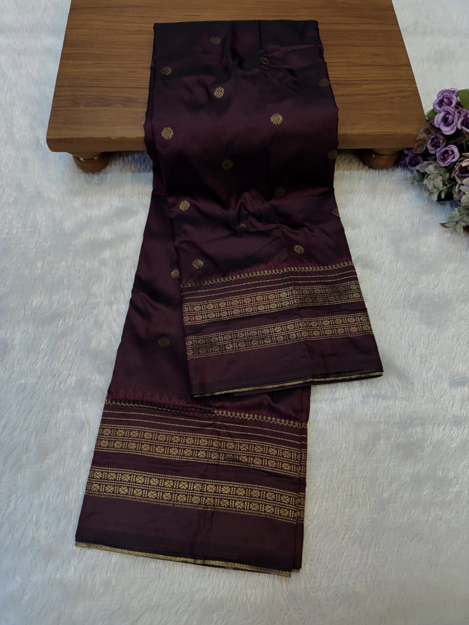 नारायणपेठ पैठणी साडी (Narayanpeth Paithani Saree)