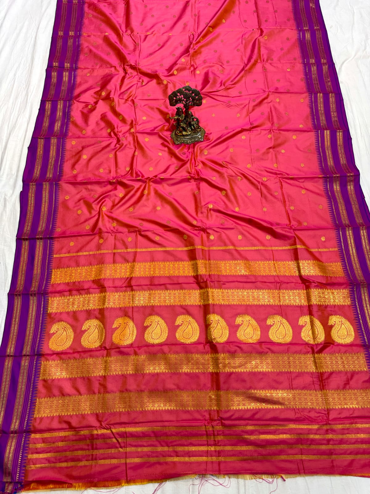 नारायणपेठ पैठणी साडी (Narayanpeth Paithani Saree)