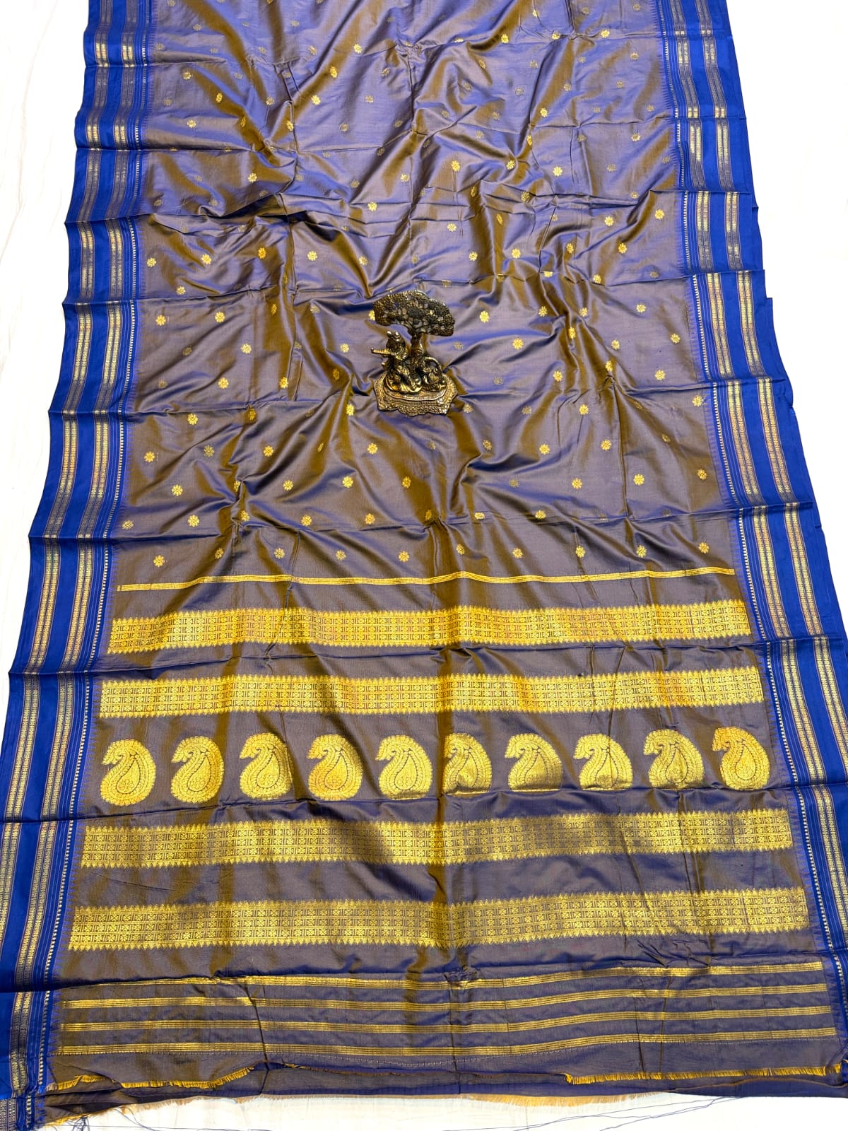 नारायणपेठ पैठणी साडी (Narayanpeth Paithani Saree)