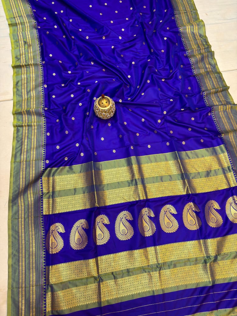 नारायणपेठ पैठणी साडी (Narayanpeth Paithani Saree)