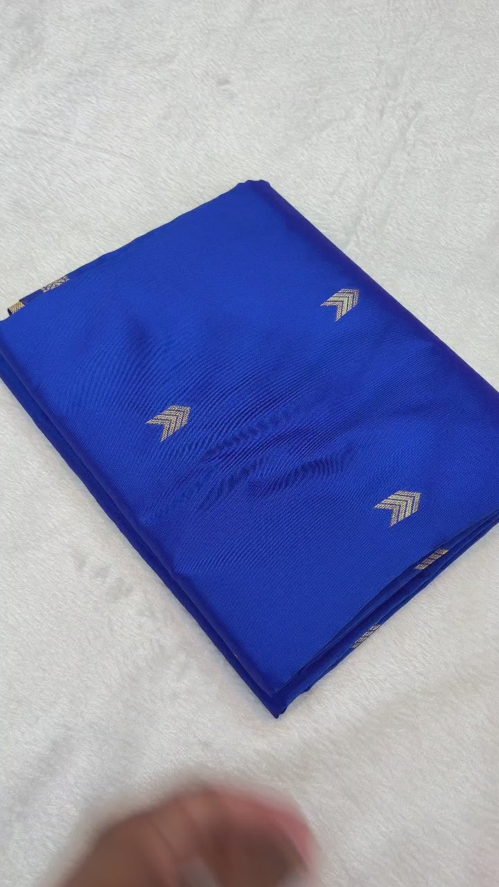 Maheshwari Soft Silk Saree !!